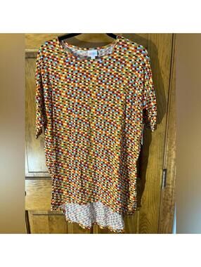 LuLaRoe Irma Tunic Top Shirt Fitted Sleeves High Low Loose Orange Small NWT